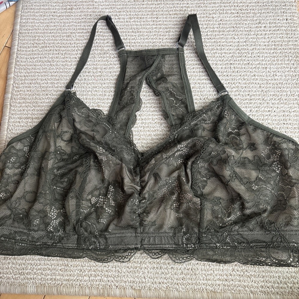 Torrid Unlined Wire-Free Lace Racerback Bralette Green Size 2 Comfort